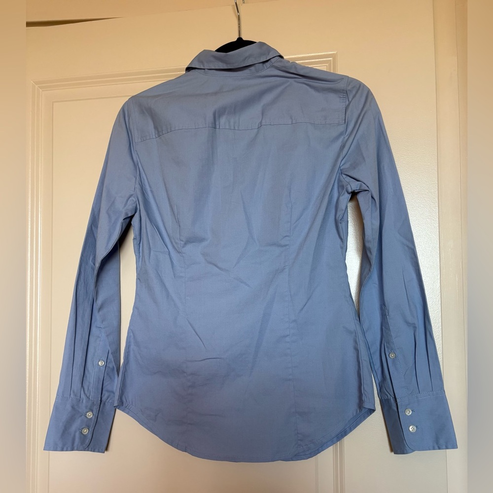 J.Crew Light Blue Slim Fit Button Down Oxford Shirt Size 2 - Picture 2 of 4